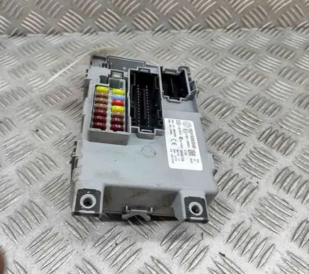 Fiat Doblo Fuse module 00519383540 28385758