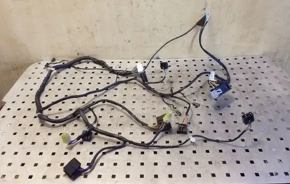 Chevrolet Captiva Other wiring loom 615971