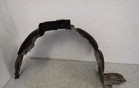 Nissan X-Trail T30 Front arch 