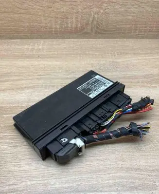 BMW 5 E60 E61 Comfort/convenience module 6978714 5WK49110 VDO