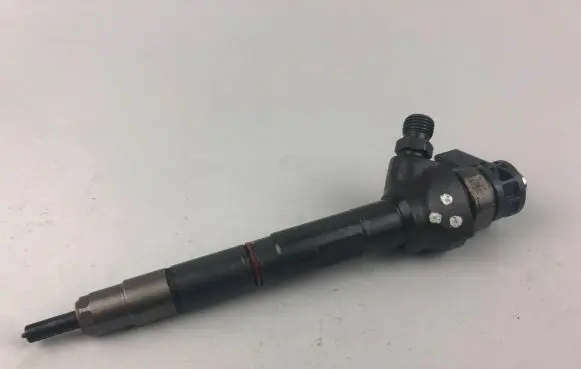Audi A4 S4 B9 Fuel injector 04L130277AK
