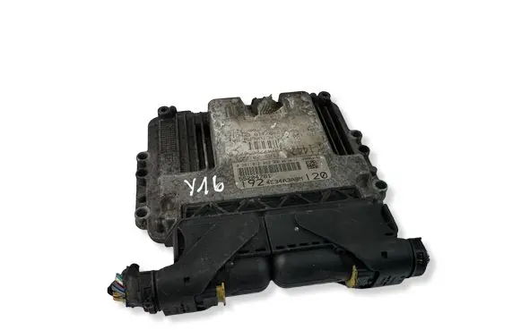 Fiat Stilo Engine control unit/module 55204761 4E34A3ABM 0281012862