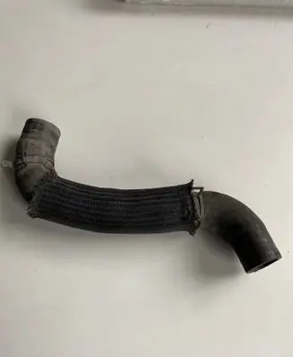 Toyota Avensis T250 Engine coolant pipe/hose