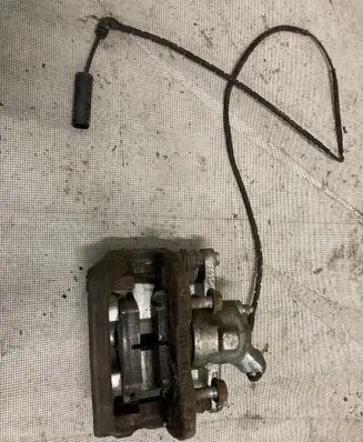 Land Rover Range Rover L322 Rear brake caliper
