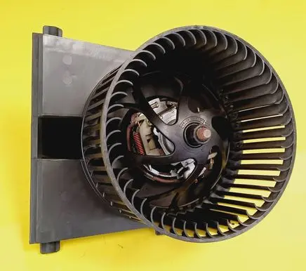 Volkswagen New Beetle Heater fan/blower H35657880E 1J1819021A