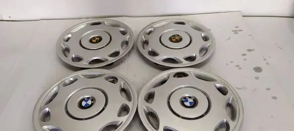BMW 3 E36 R15 wheel hub/cap/trim 36131180104