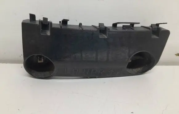 Nissan Micra Front bumper mounting bracket 622253HN0A