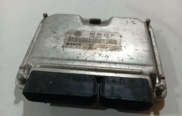 Volkswagen Polo IV 9N3 Engine control unit/module 045906019BP