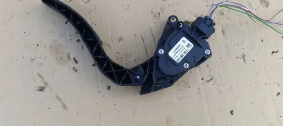 Nissan Qashqai Accelerator throttle pedal 6PV009978