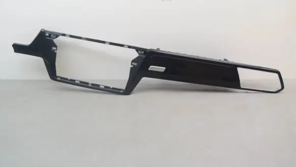 Volkswagen Touran III Dashboard glove box trim 5TB858416