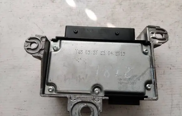 Renault Master III Airbag control unit/module 611136500 628184800A 8201448823