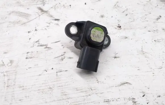 Volkswagen Crafter Air pressure sensor A0051535028
