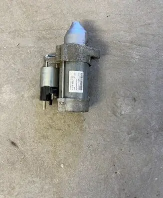 Mercedes-Benz C W205 Starter motor