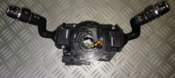 Jaguar XF Wiper control stalk HPLA13N064SB FK7214A664