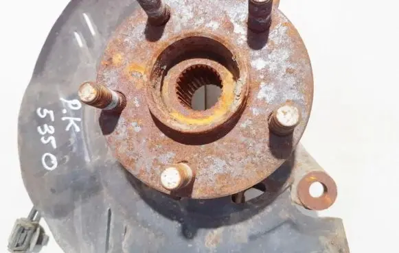 Subaru Legacy Front wheel hub