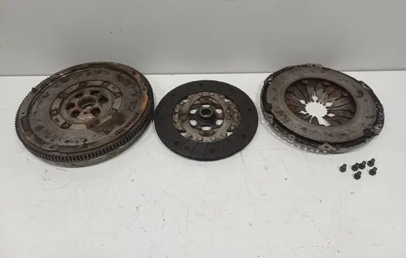 Volkswagen Polo V 6R Clutch set kit Typm228