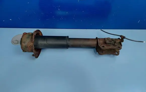 Suzuki Grand Vitara I Front shock absorber/damper 4160152D00 334195