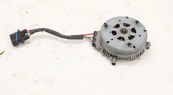 Mercedes-Benz Vito Viano W447 Electric radiator cooling fan 31372320325786075