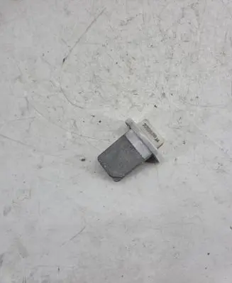 Nissan Rogue Heater blower motor/fan resistor 70T032B14