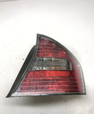 Subaru Legacy Rear/tail lights 22020806