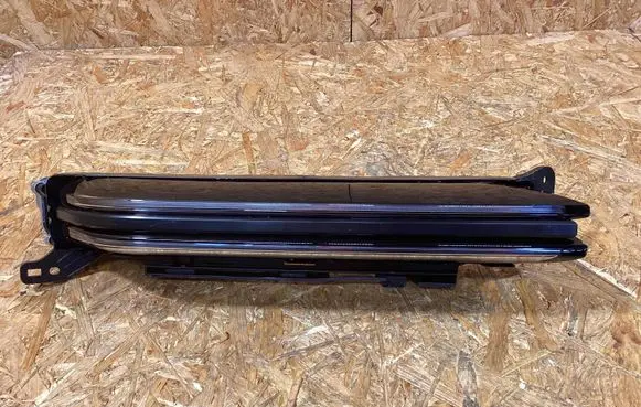 Porsche Cayenne (9Y0 9Y3) Rear fog light 9Y0953055A