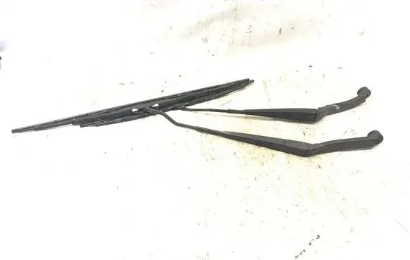 Mitsubishi Grandis Front wiper blade arm