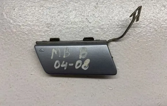 Mercedes-Benz B W245 Front tow hook cap/cover A1698850381