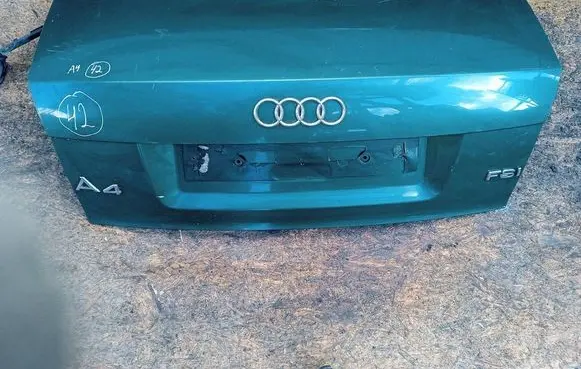 Audi A4 S4 B6 8E 8H Tailgate/trunk/boot lid