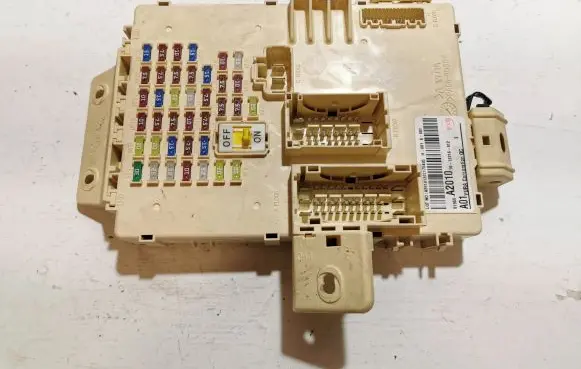 KIA Ceed Fuse module 91950A2010