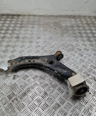Volkswagen Tiguan Front lower control arm/wishbone