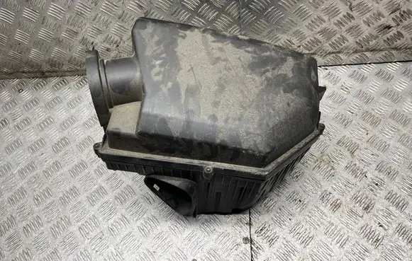 Volvo XC60 Air filter box 0243419