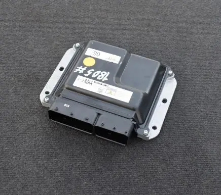 Mazda 6 Engine control unit/module R2AA18881 2758009144