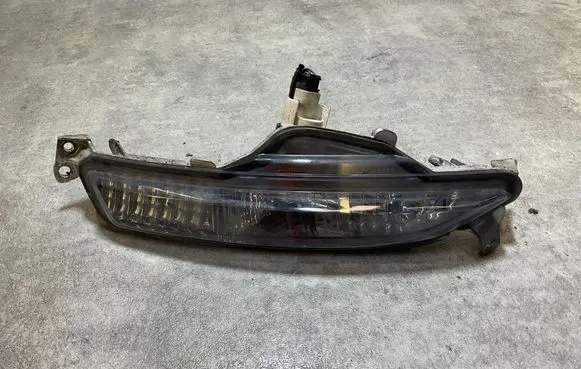 Iveco Daily 6th gen Front indicator light 465909999 5802312355