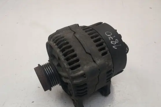 Volkswagen PASSAT B5 Generator/alternator BOSCH028903028
