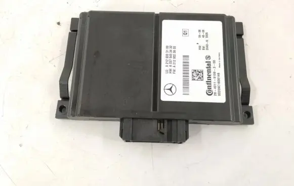 Mercedes-Benz E W212 Cruise control unit/module 2129003100 2124409102