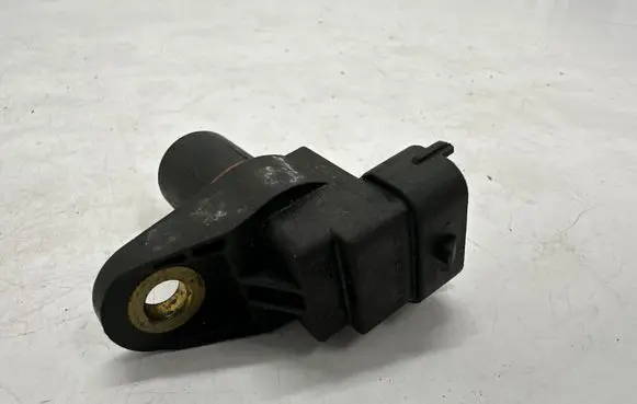 Mercedes-Benz R W251 Camshaft position sensor A0051531328