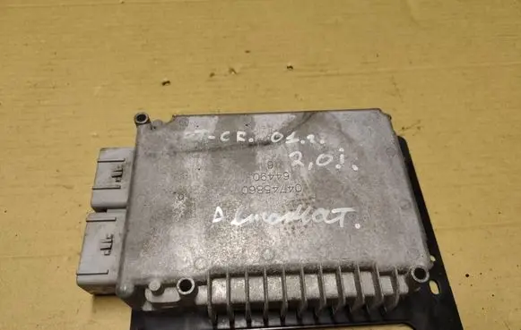 Chrysler PT Cruiser Engine control unit/module 04671545AH