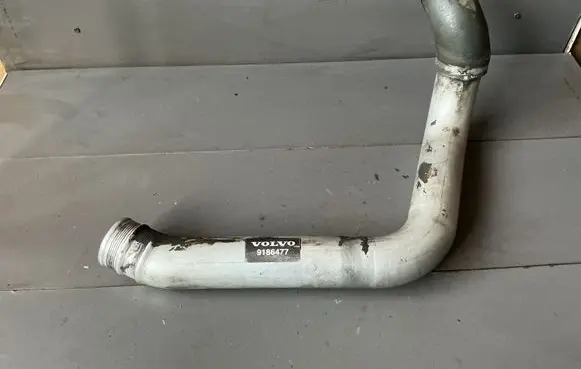 Intercooler hose/pipe