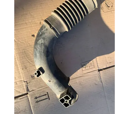 Ford Transit Air intake hose/pipe 6C119A675