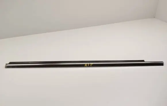 Mercedes-Benz GLK (X204) Front door glass trim molding 