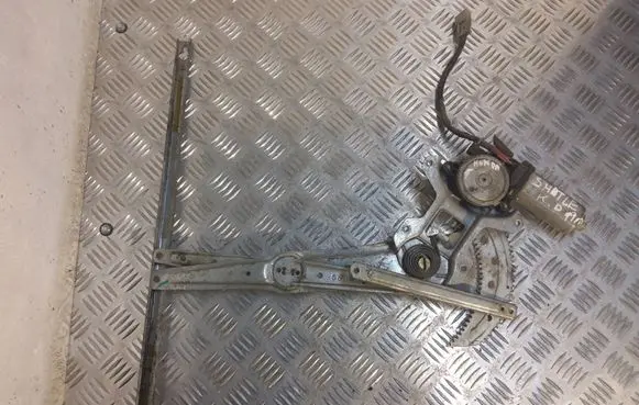 Honda Shuttle Front door window regulator with motor