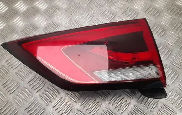 MG ZS Rear/tail lights 10571684