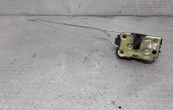 Renault Master II Front door lock