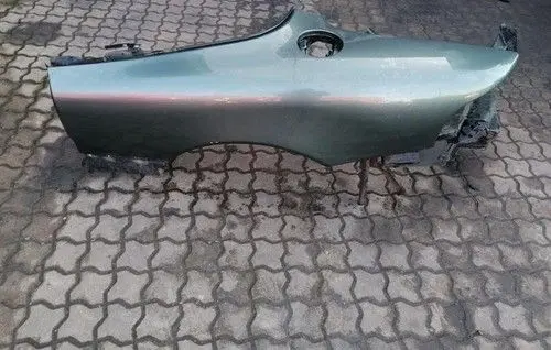 Aston Martin Vantage III Fender 60121913BA