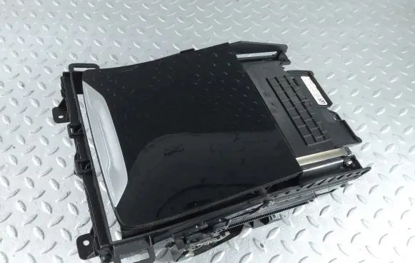 BMW X5 G05 Glove box central console 6810501 681050114