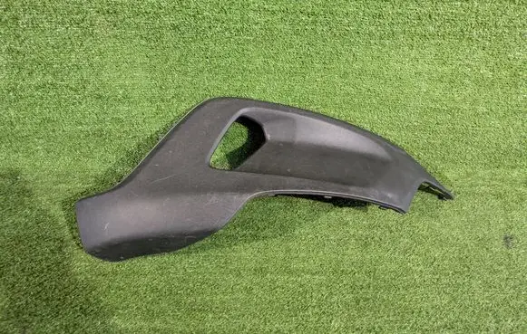 Volvo V40 Cross country Front bumper corner part panel trim 