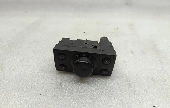 Opel Signum Light switch 9185881 LK04060000