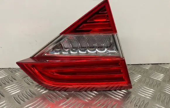 Skoda Superb B6 (3T) Tailgate rear/tail lights 3T5945093B