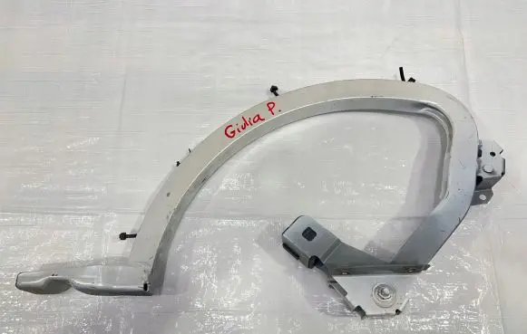 Alfa Romeo Giulia Tailgate/trunk/boot hinge