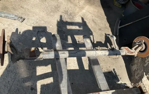 Renault Master II Rear axle beam 